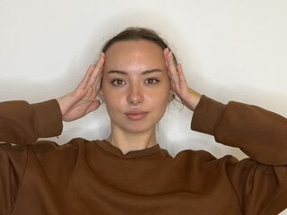 hot webcam slut HertaLaraby