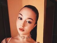 cam girl masturbating with sextoy JaMccredie