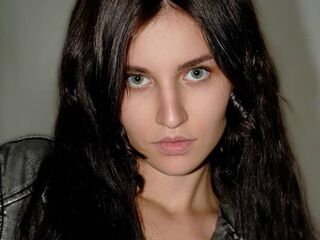 hot striptease web cam JolineDurda