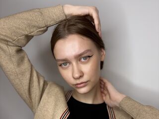 free web cam JonnieHillen