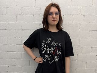 fingering webcamgirl JoslynForrester