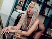 cam girl showing tits JuliaAly