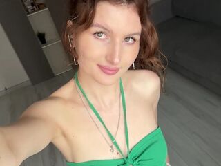 hot girl live webcam KarmenZeinert