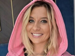 shower live cam KaylinJan