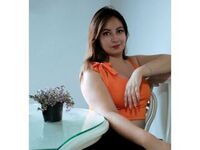 beautiful girl webcam KeilaBarrott