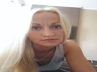 adult nude chat KiraSune