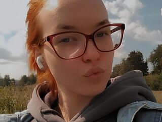 cam girl live webcam KitsuuNe