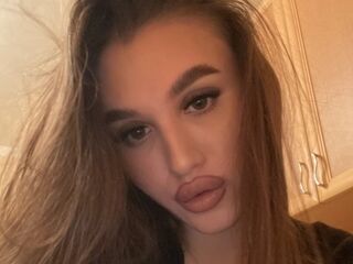 naked camgirl photo KyraVictorine