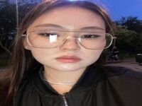 webcam girl LauriMoradel