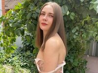 topless webcam girl LeonaBring