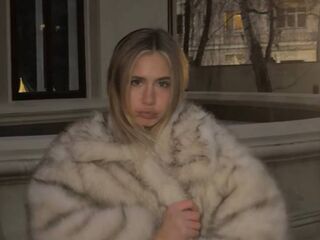 sexcam photo LilliaFowler