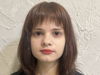 nude camgirl photo LillyMilly