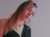 camgirl masturbating LillyThompsonn
