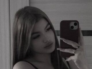 nude webcam girl photo LoraineLutton