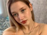 naked camgirl LorettaDunsford