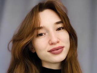 webcam girl chatroom LouieAldaco