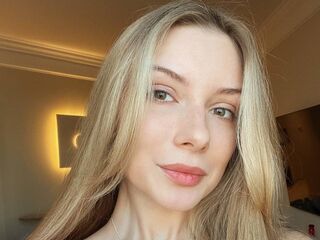 camwhore shaving pussy LucieStupak