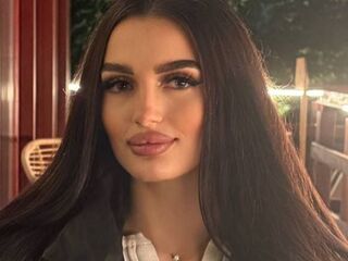 girl topless chat LucretiaBonnoitt