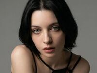 live webcam girl LuisaFinell