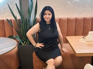 free liveshow LuisaMiller