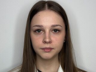 webcam girl MarandaHerzfeld