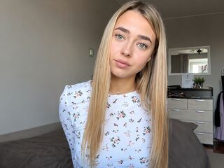 camgirl webcam MarianaBrookman