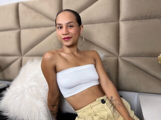 teaser chat MartinaAlba