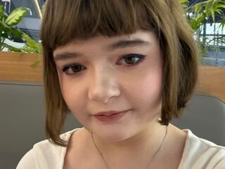 camgirl masturbating with dildo MaryLorez