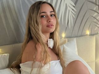 free webcam chatroom MayaSly