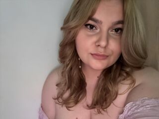 chat room MeganDarcy