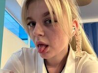 naked webcam girl masturbating MiaGarbet