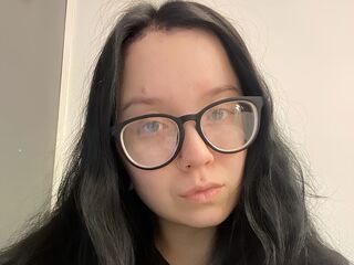 naked webcamgirl video MiaWallees