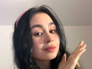 beautiful girlcam MinnieMile