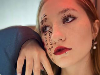 naked girl with live cam masturbating MistyColacone