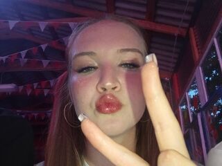shaved pussy web cam NelleCauthorne