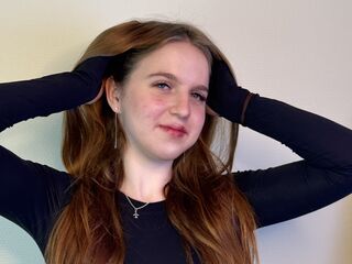 camgirl video chat room NilaBudy