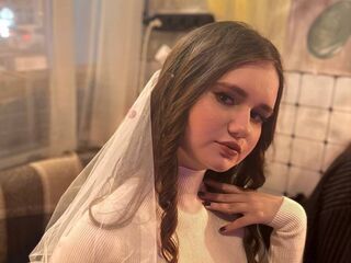 beautiful camgirl NylaMondor