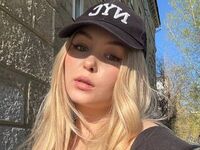 fingering girl OdelindaHalloway