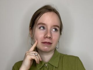 girl fingering shaved pussy PiaBlumstein