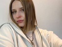 camslut showing tits RebeccaBellore
