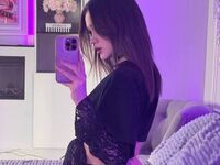 hot cam girl masturbating with vibrator RemyJeffry