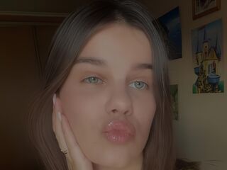adult cam show RicardaErisman