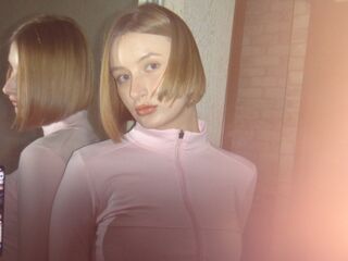 beautiful webcam girl RosinaHeverley