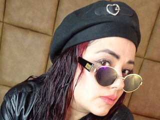 hot webcam show SandyGuzman