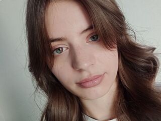 nude gamgirl SerenaWempa