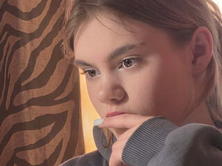 girl chatroom SharylStakkeland