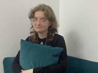 camgirl webcam photo SherylBloom