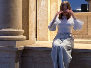 girl topless SonaQuinley