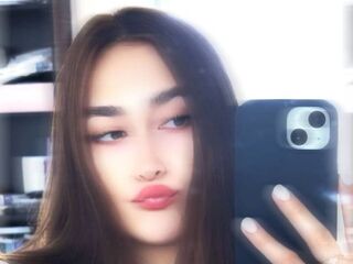 girl chatroom StellaParkins