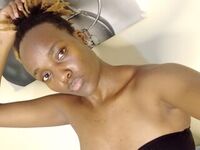cam show Sweettrisha
